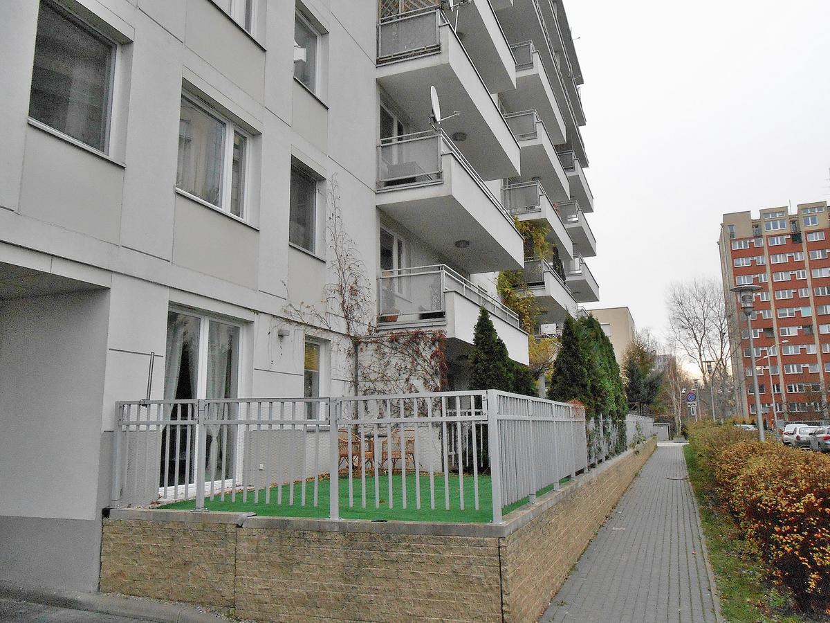 M&R Apartament Marina Mokotow ワルシャワ エクステリア 写真