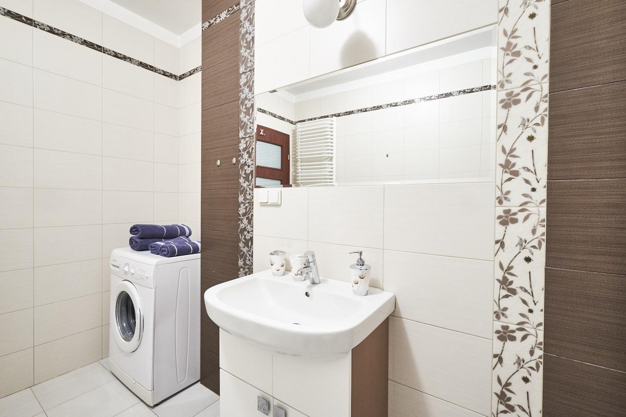 M&R Apartament Marina Mokotow ワルシャワ エクステリア 写真
