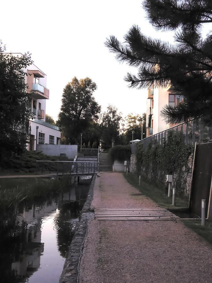 M&R Apartament Marina Mokotow ワルシャワ エクステリア 写真